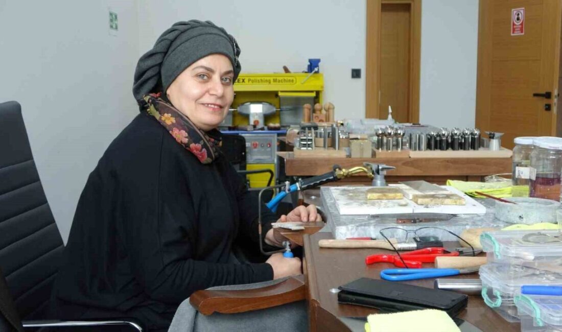 Trabzon’da Kadın İstihdam ve Yaşam Merkezi’nde Kuyumculuk Teknolojisi Takı Tasarım