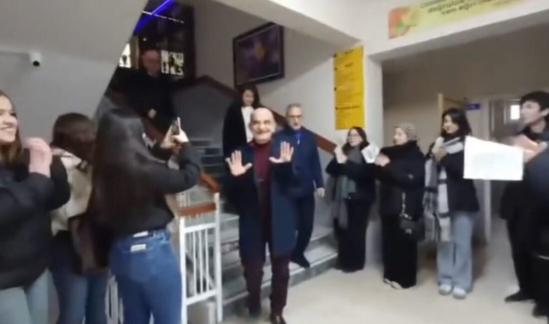 Karabük’ün Safranbolu ilçesinde görev yapan öğretmen Ali Paşa Birincioğlu, öğrencileri