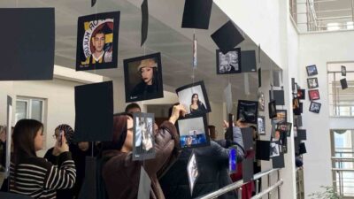Sakarya Uygulamalı Bilimler Üniversitesi (SUBÜ) Sakarya Meslek Yüksekokulu öğrencileri, Fotoğraf