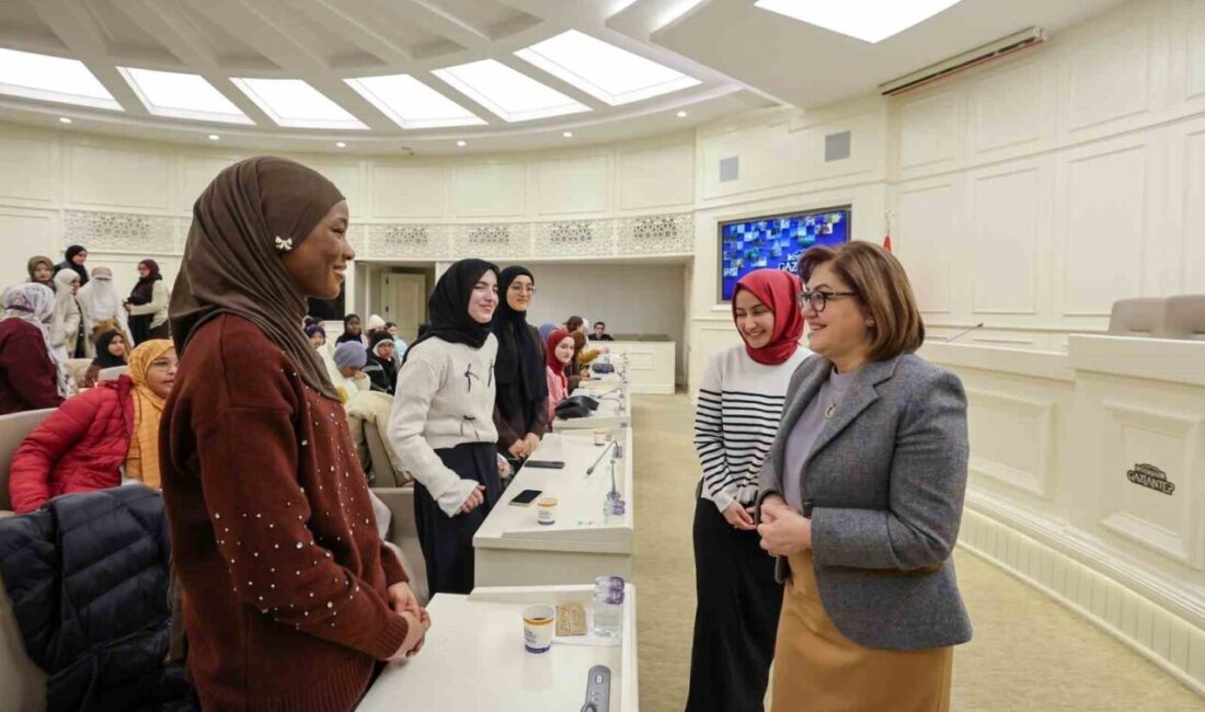 Gaziantep Büyükşehir Belediye Başkanı Fatma Şahin, 60 farklı ülkeden eğitim