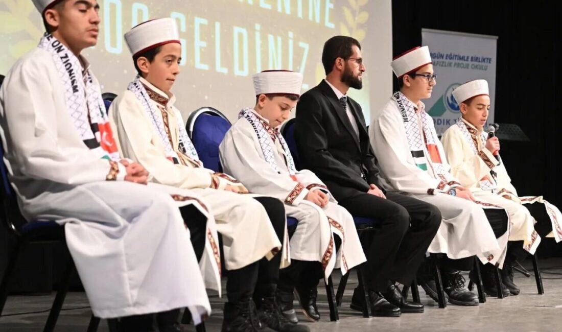 Erzurum’da örgün eğitimle birlikte hafızlık projesi uygulayan Sıddık Tivnikli Hafız