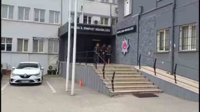 Bursa Emniyet Müdürlüğü Asayiş Şube Müdürlüğü ekiplerince, aranan şahısların yakalanmasına