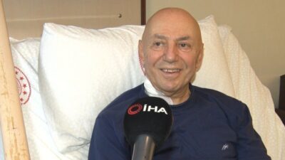 Ankara’da ‘minimal invaziv’ yöntemiyle bypass olan 75 yaşındaki hastaya doktorlar,