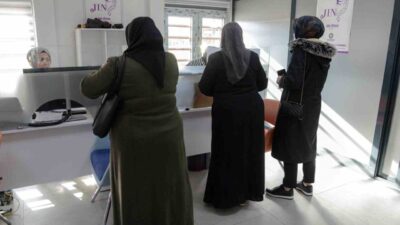 Diyarbakır Büyükşehir Belediyesinin kadınlara yönelik sosyal destek projesi JINKART kapsamında