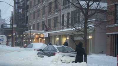 ABD’de kar fırtınası nedeniyle iptal edilen uçuş sayısı 13 bine,