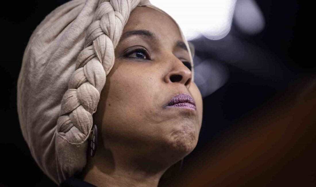 ABD’nin ilk Müslüman kadın kongre üyelerinden biri olan Ilhan Omar,