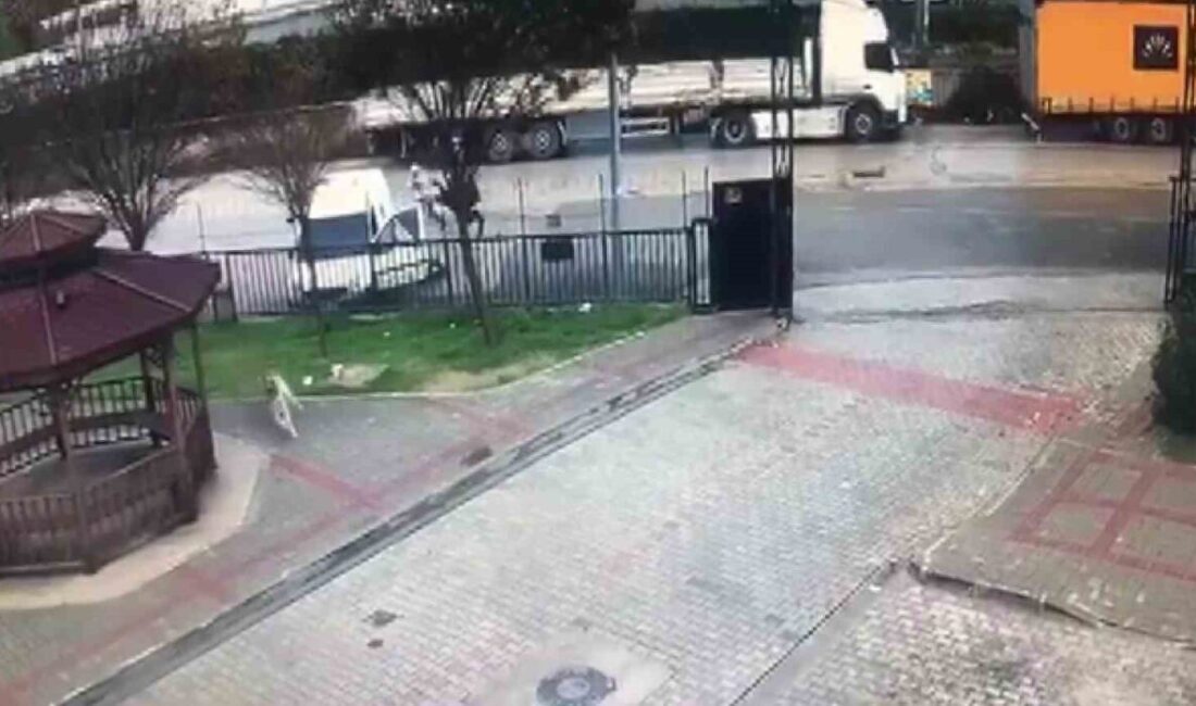 Adana’da ‘kız kaçırma’ meselesi yüzünden husumetli oldukları şahsın silahlı saldırısına