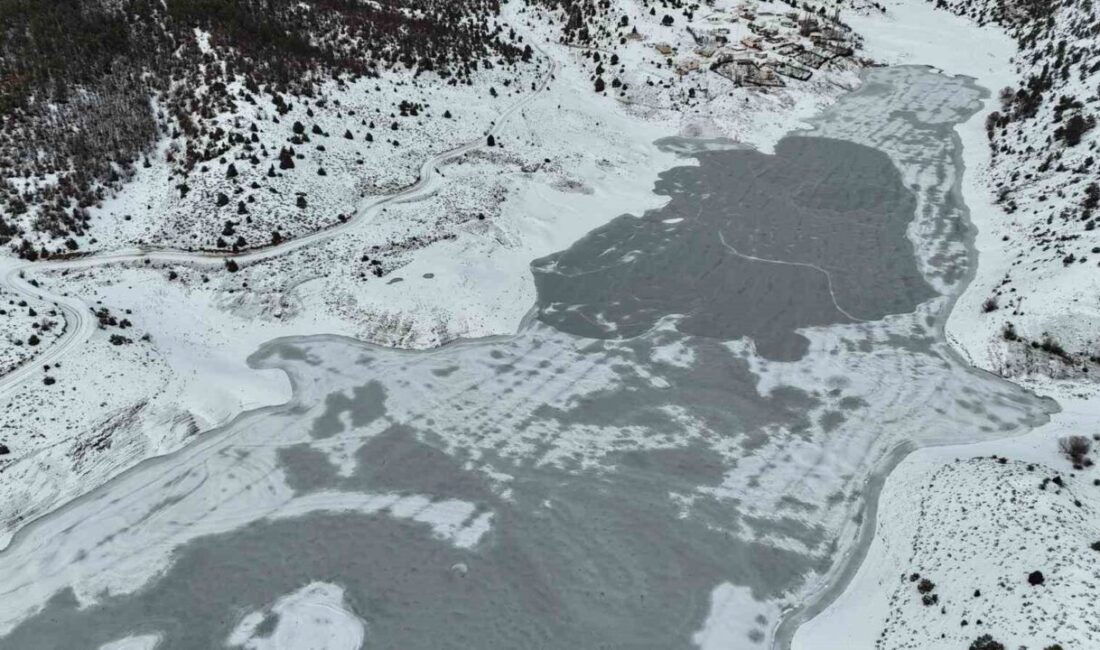 ’Adana’nın Sibiryası’ olarak adlandırılan Tufanbeyli ilçesinde hava sıcaklığı gece sıfırın