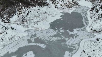 ’Adana’nın Sibiryası’ olarak adlandırılan Tufanbeyli ilçesinde hava sıcaklığı gece sıfırın