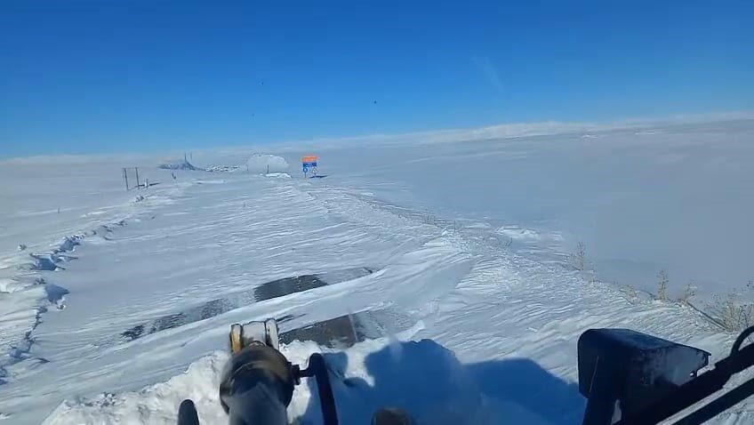 Bitlis’in Adilcevaz ilçesi ile Muş’un Malazgirt ilçesini birbirine bağlayan kara