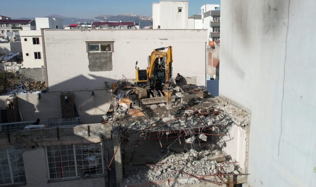 Adıyaman’da rezerv alanlara giren ve yıkılması planlanan binalar, daha güvenli