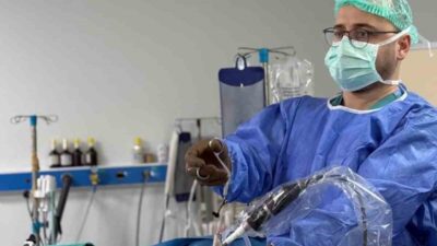 Aydın Adnan Menderes Üniversitesi Hastanesi’nde ilk kez full endoskopik lomber