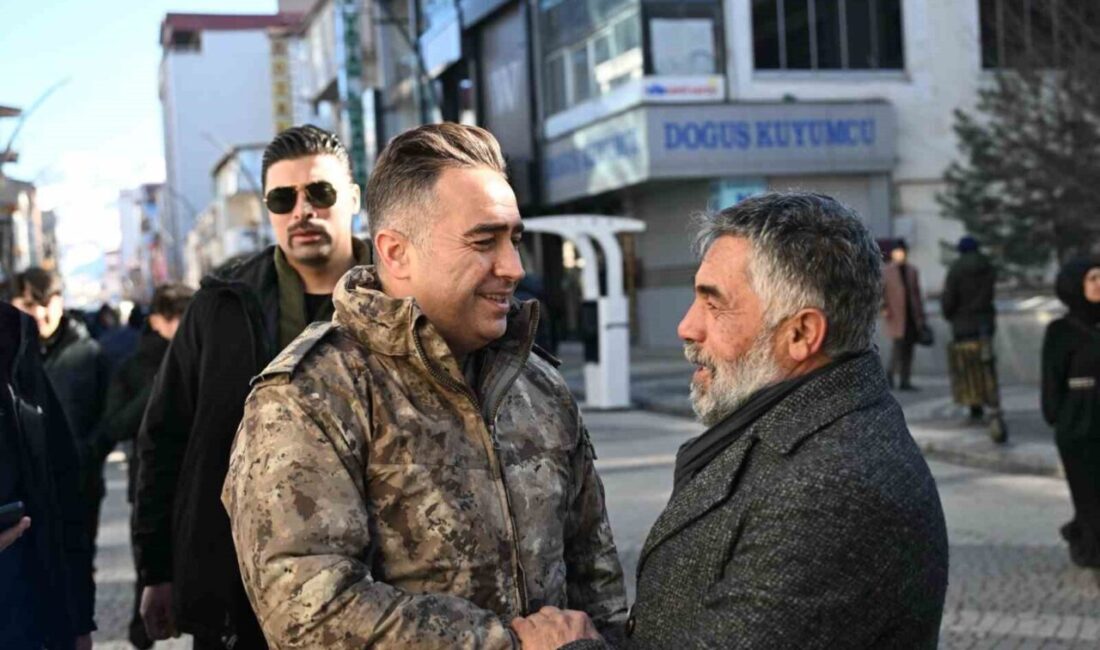 Ağrı İl Emniyet Müdürü Göksel Önder, il merkezi ile Hamur