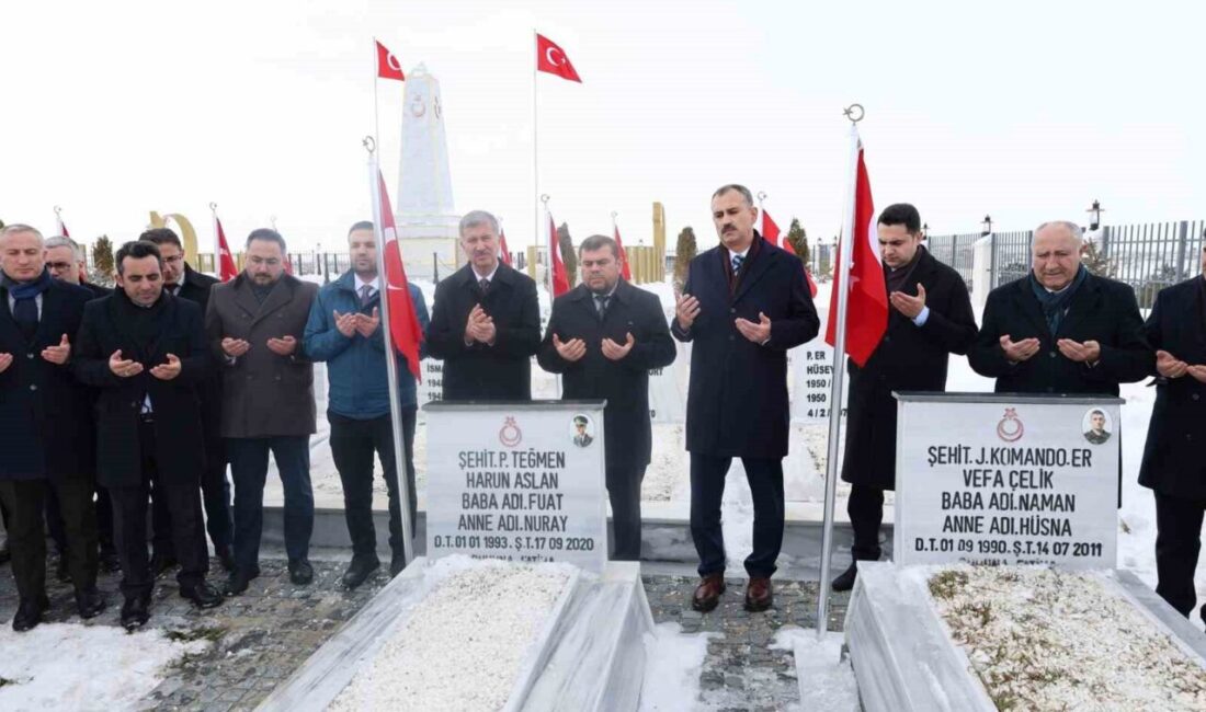 Cumhurbaşkanlığı kararnamesiyle Ağrı Valiliği görevine atanan Vali Önder Bozkurt, göreve
