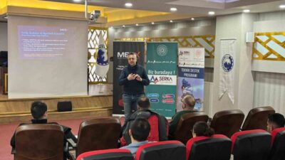 Ağrı’da, basın mensuplarına yönelik iki gün sürecek “Yapay zekâ destekli