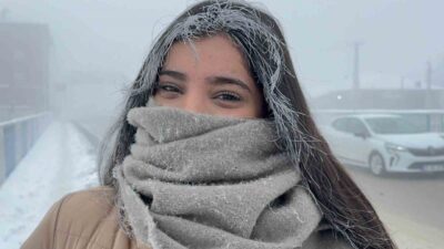 Ağrı’da etkili olan dondurucu soğuk hava hayatı olumsuz etkiledi. Gece