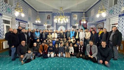 Eskişehir’de düzenlenen ’Ailece Camide Buluşuruz’ isimli etkinlik vatandaşların yoğun katılımıyla