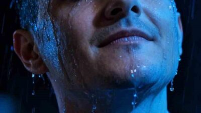 Konya’nın Derebucak ilçesinde sobadan sızan karbonmonoksit gazından zehirlendiği tahmin edilen