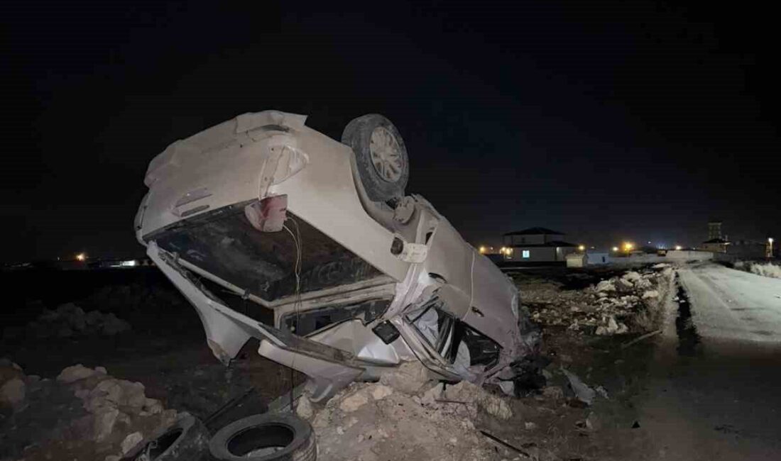 Aksaray’da sürücüsünün direksiyon hakimiyetini kaybettiği otomobil şarampole takla attığı kazada