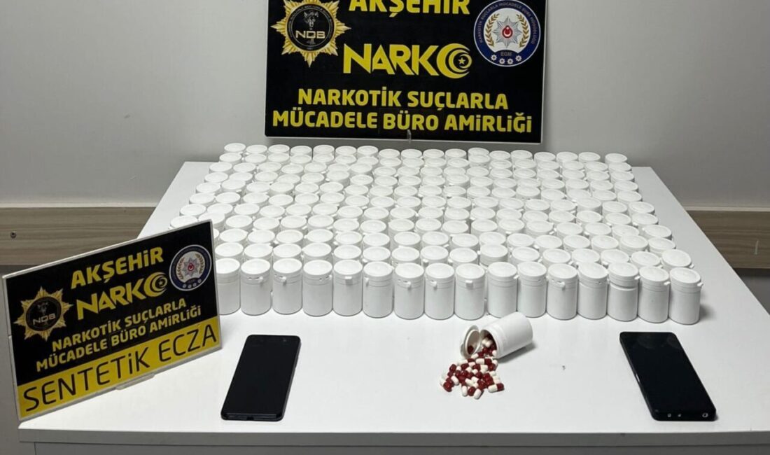 Konya’nın Akşehir ilçesinde polis ekipleri tarafından yapılan uyuşturucu operasyonunda 10