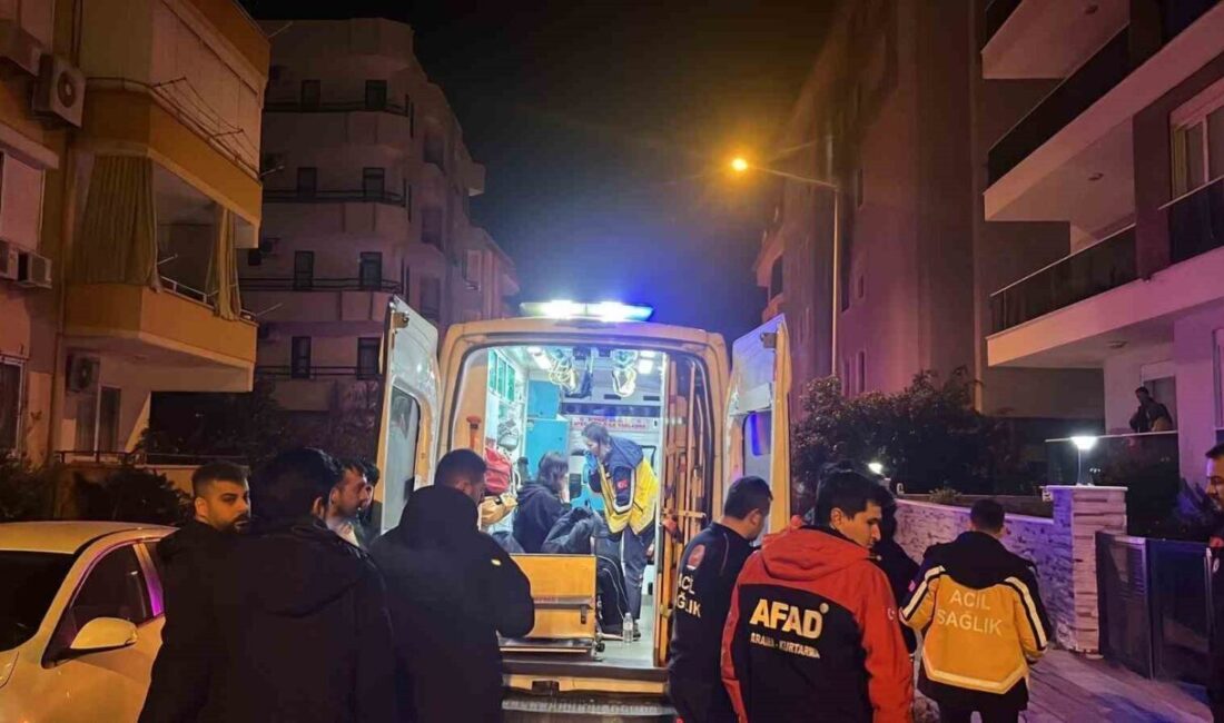 Antalya’nın Alanya ilçesinde animasyoncuların kaldığı personel lojmanında çıkan yangın paniğe