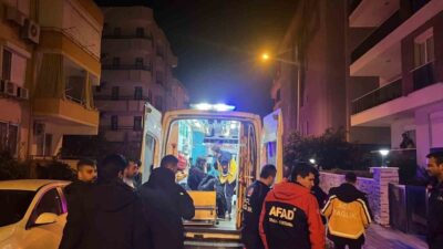 Antalya’nın Alanya ilçesinde animasyoncuların kaldığı personel lojmanında çıkan yangın paniğe