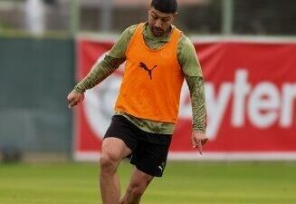 Alanyaspor, devre arası hazırlıklarını bugün yaptığı antrenmanla sürdürdü. Cengiz Aydoğan