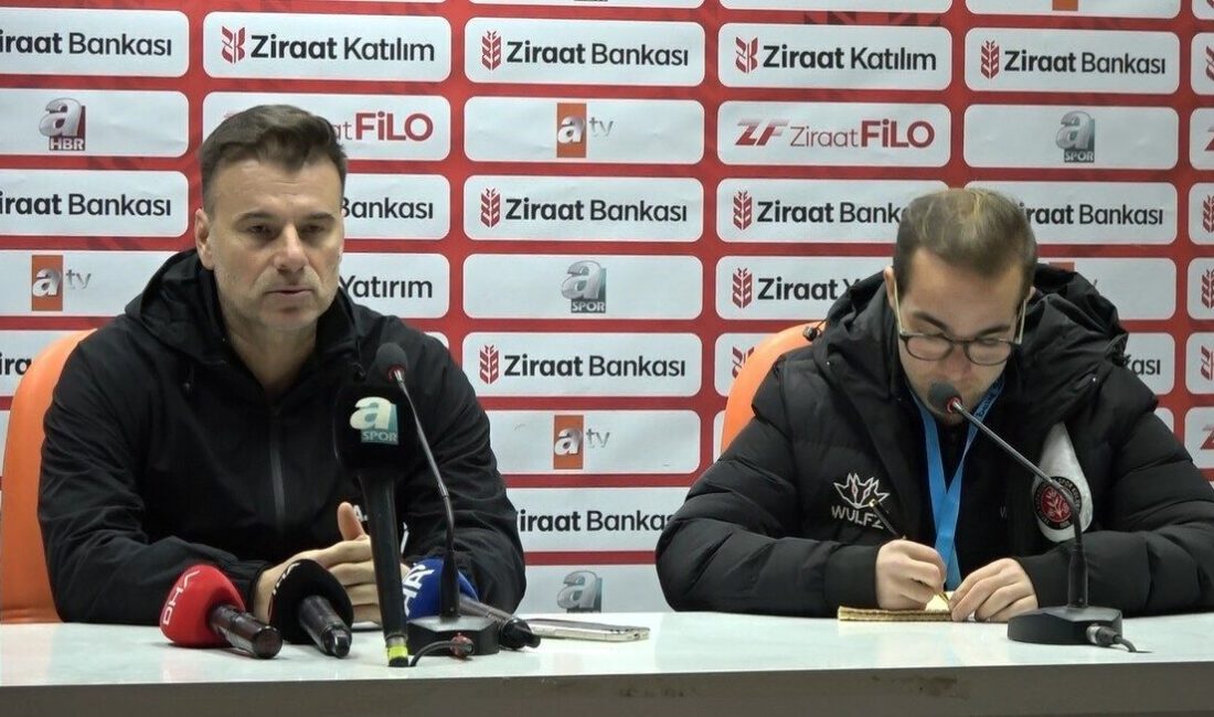 Fatih Karagümrük Teknik Direktörü Aleksandar Stanojevic, Türkiye Kupası’nda Corendon Alanyaspor