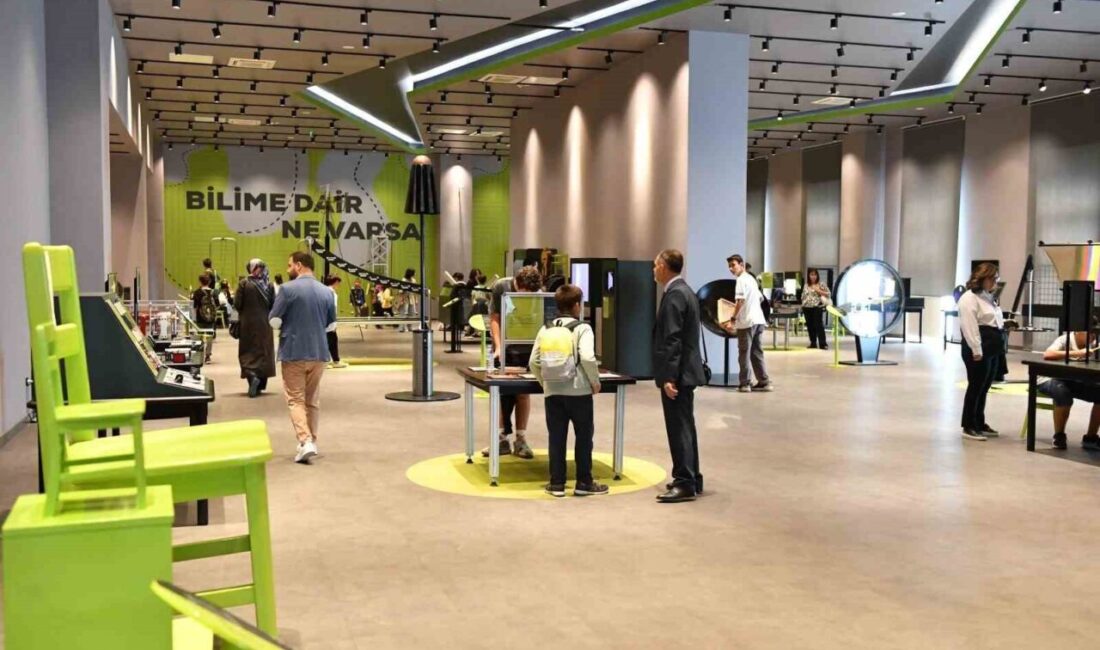 Altındağ Belediyesi Alev Alatlı Bilim Merkezi’nde sömestir yoğunluğu yaşanıyor. TÜBİTAK