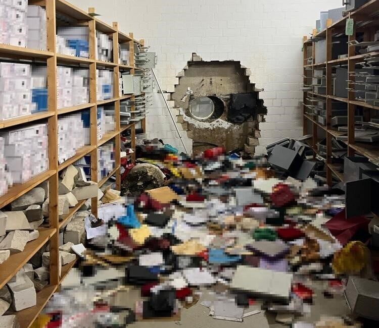 Almanya’nın Kuzey Ren Vestfalya eyaletinde Noel tatilinde gerçekleşen soygunda hırsızların