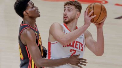 NBA’de Houston Rockets, deplasmanda Atlanta Hawks’ı 104-86 mağlup ederken, milli
