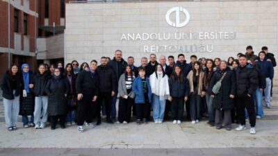 Geçen yıl Anadolu Üniversitesi’ni ziyaret eden yaklaşık 27 bin lise