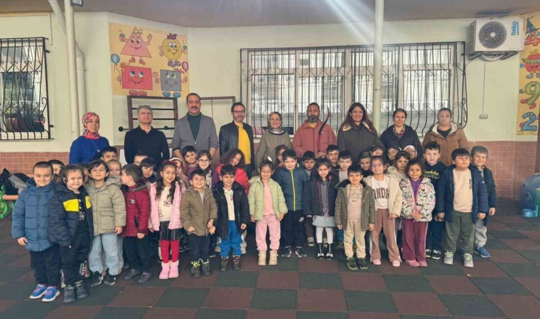 Aydın’ın Nazilli ilçesinde okul öncesi eğitimi gören öğrenciler Türkiye Geleneksel