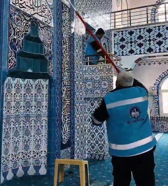 Antakya Belediyesi Temizlik İşleri Müdürlüğü’ne bağlı İbadethane Temizliği ekipleri, Suvatlı