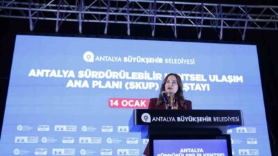 Antalya’da ulaşım sorunlarını çözmek amacıyla düzenlenen çalıştayda, 2040 yılını esas