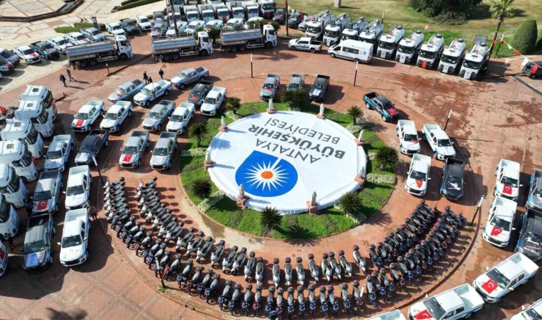 Antalya Büyükşehir Belediyesi, kent genelinde sunulan hizmetlerin daha hızlı, etkin