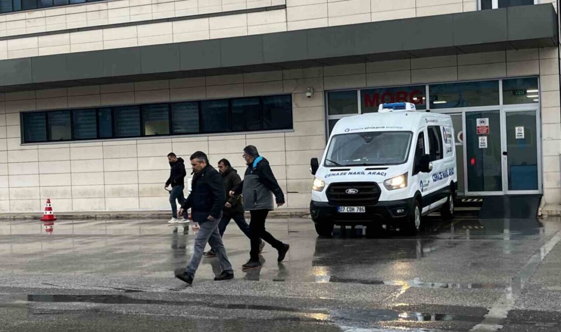 Antalya’nın Manavgat ilçesinde evinde silahla vurulmuş halde ölü bulunan şahsın
