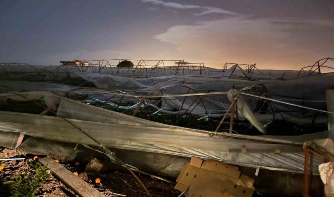 Antalya’nın Kumluca ilçesinde meydana gelen hortum, seralar ve enerji nakil