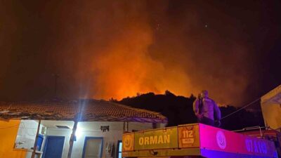 Antalya’nın Serik ilçesinde ormanlık alanda yangın çıktı. Edinilen bilgiye göre,