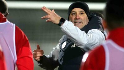 Antalyaspor, yeni teknik direktörü Sami Uğurlu yönetiminde yaptığı yeni yılın