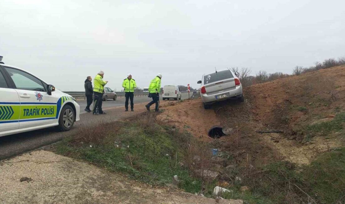 Edirne’nin Uzunköprü ile Keşan ilçeleri arasındaki kara yolda sabah erken
