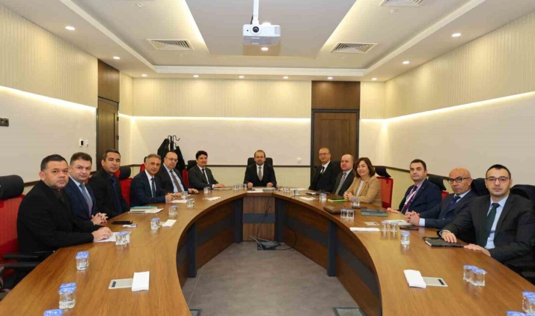 Aydın Şehir Hastanesi’nde 2026 yılının ilk yarı değerlendirme toplantısı gerçekleştirildi.