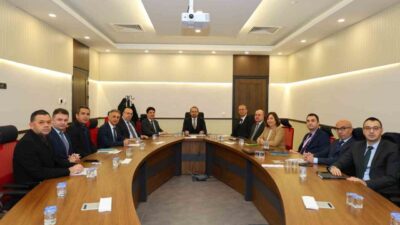 Aydın Şehir Hastanesi’nde 2026 yılının ilk yarı değerlendirme toplantısı gerçekleştirildi.