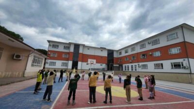 Aydın’da öğrencileri spora erken yaşta yönlendirmek amacıyla yürütülen Spora İlk