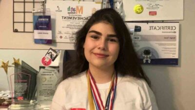 Aydın Lisesi öğrencisi Rengin Yaralı, matematik ve fizik alanındaki uluslararası