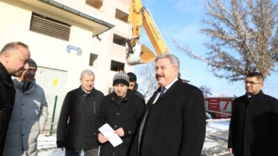 Melikgazi Belediyesi; Melikgazi’de 9 bölgede gerçekleştirdiği kentsel dönüşüm çalışmalarına devam