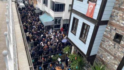 Bursa’nın Mudanya ilçesinde babasını kurtarmaya çalışırken kuyuda metan gazından zehirlenerek