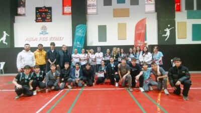 Erkek İl Birinciliği müsabakaları sona erdi. Kızlarda Özel İsabet Ortaokulu,