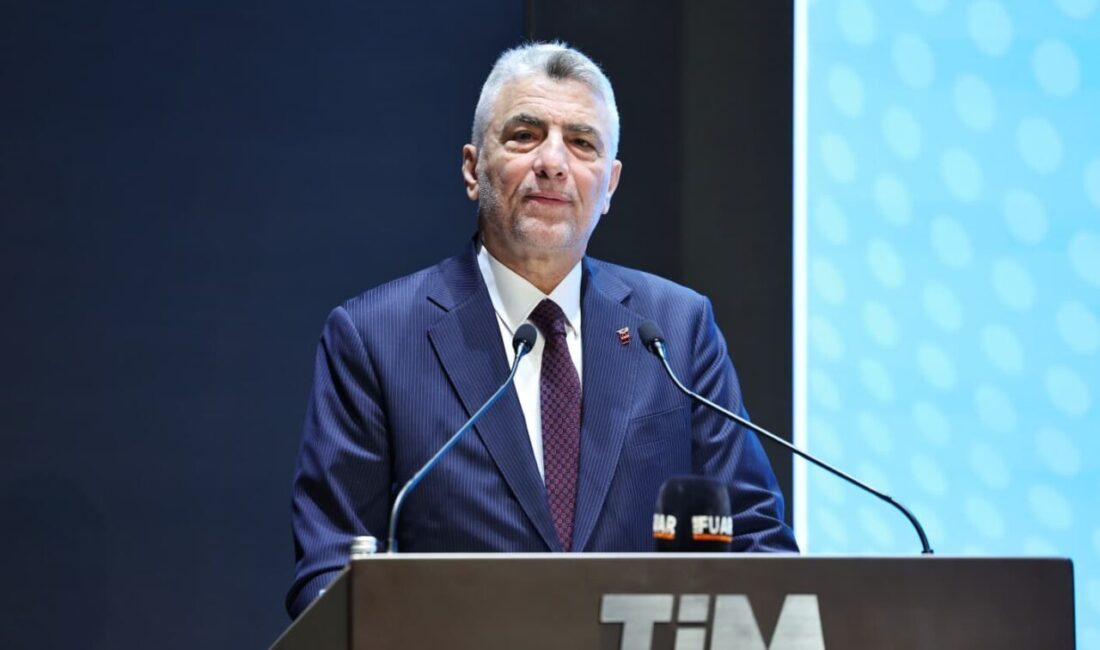 Ticaret Bakanı Ömer Bolat, ‘‘İhracatçı sayımız 160 bine ulaştı. 282