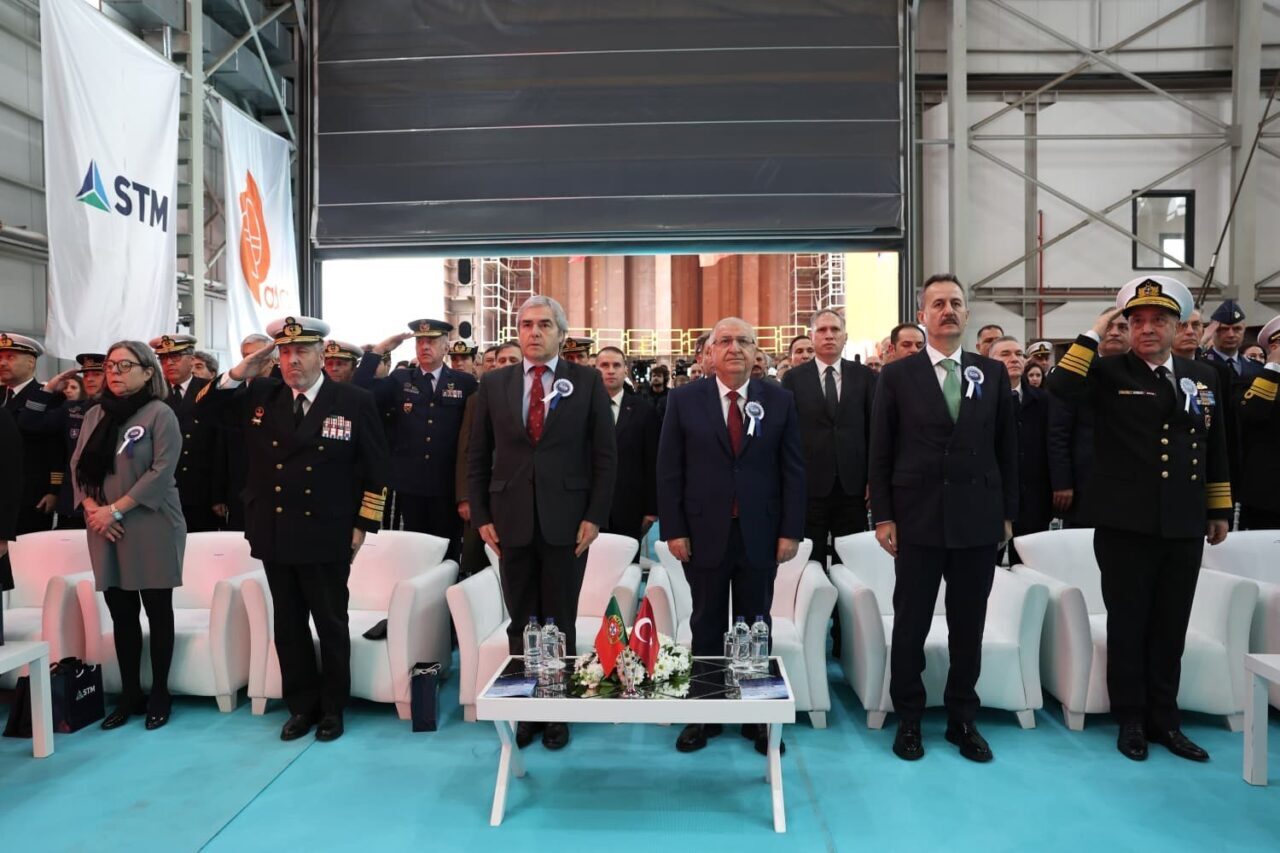 Milli Savunma Bakanı Yaşar Güler ve Portekiz Savunma Bakanı Nuno